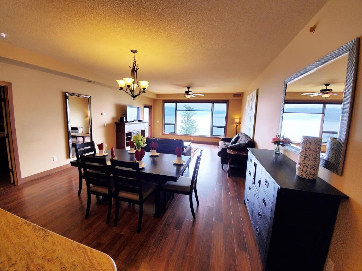 Cozystay Signature Lake Okanagan Resort Kelowna Esterno foto