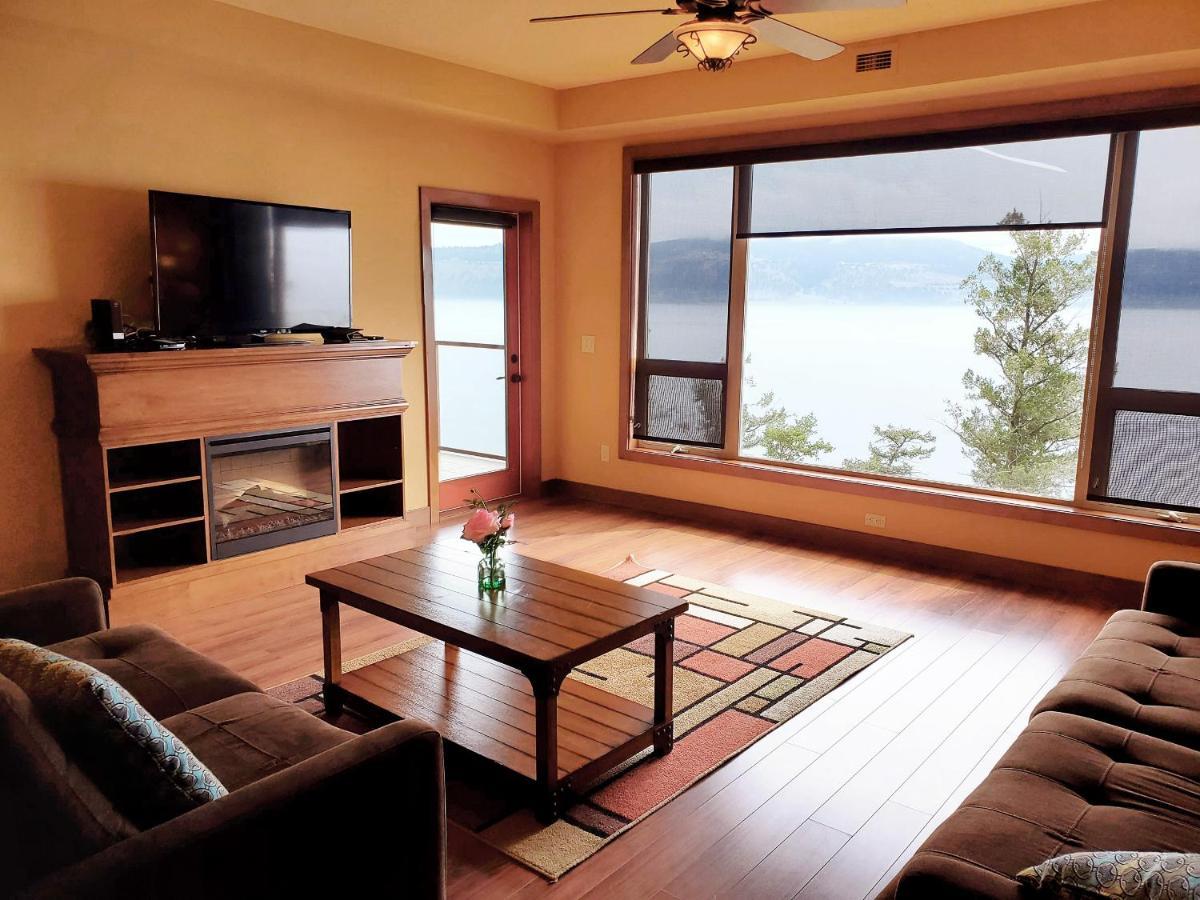 Cozystay Signature Lake Okanagan Resort Kelowna Esterno foto