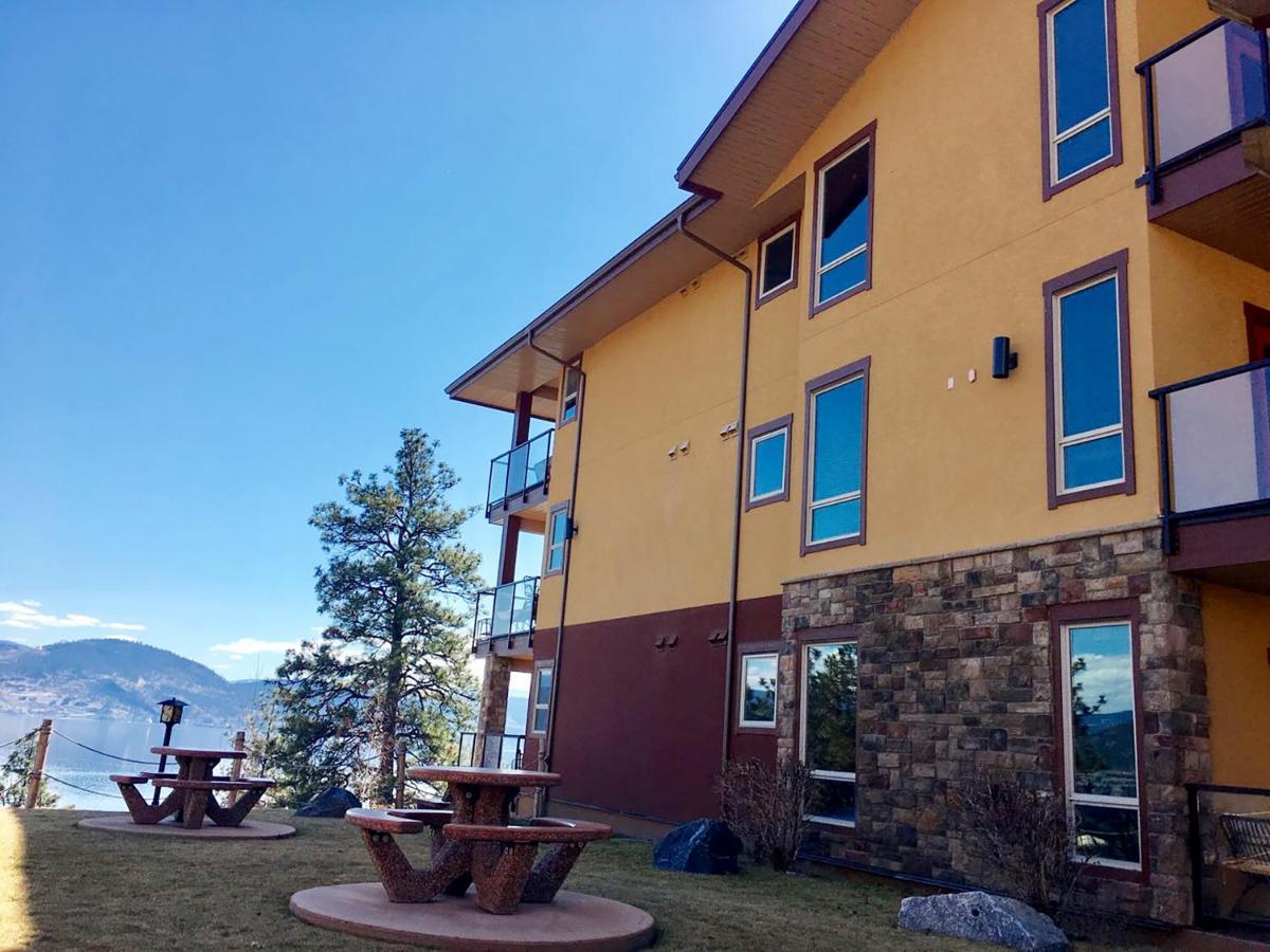 Cozystay Signature Lake Okanagan Resort Kelowna Esterno foto