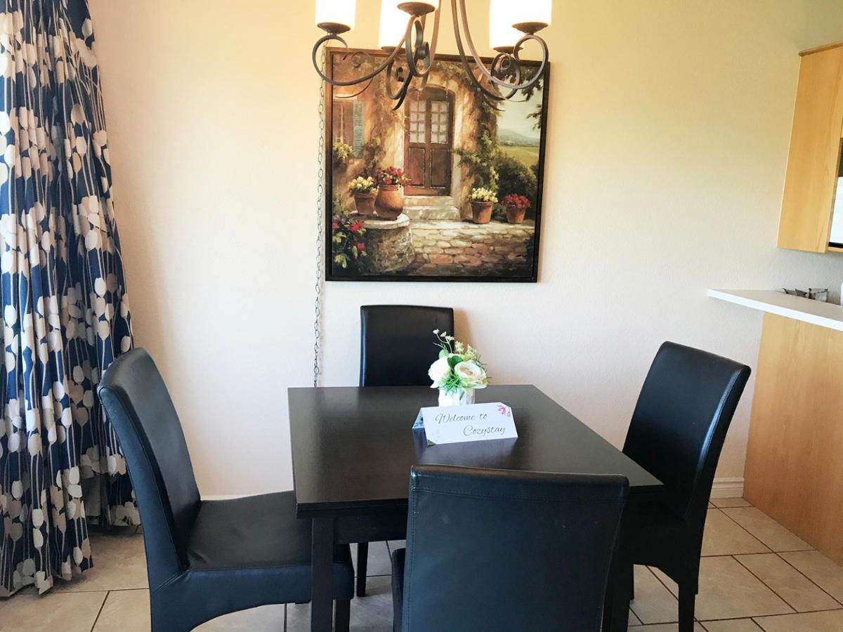 Cozystay Signature Lake Okanagan Resort Kelowna Esterno foto
