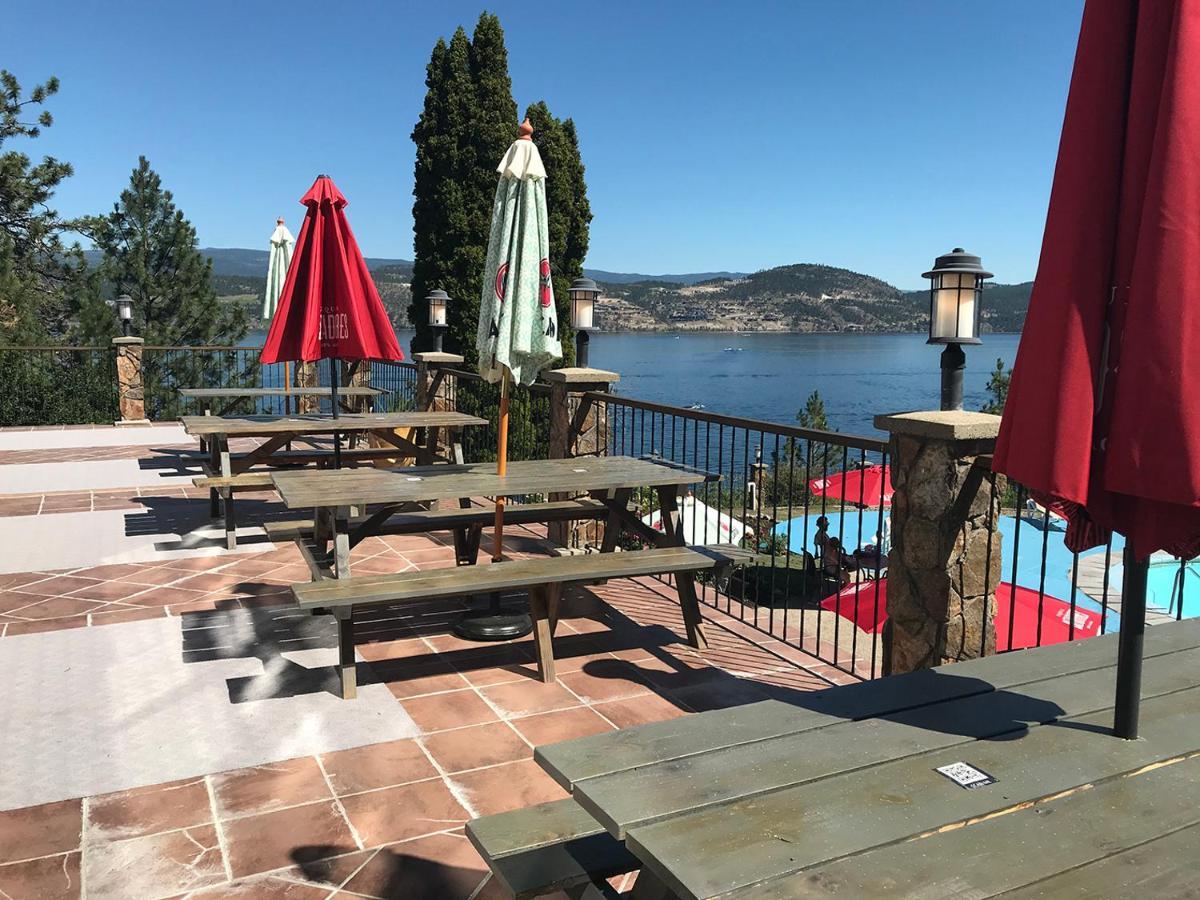 Cozystay Signature Lake Okanagan Resort Kelowna Esterno foto