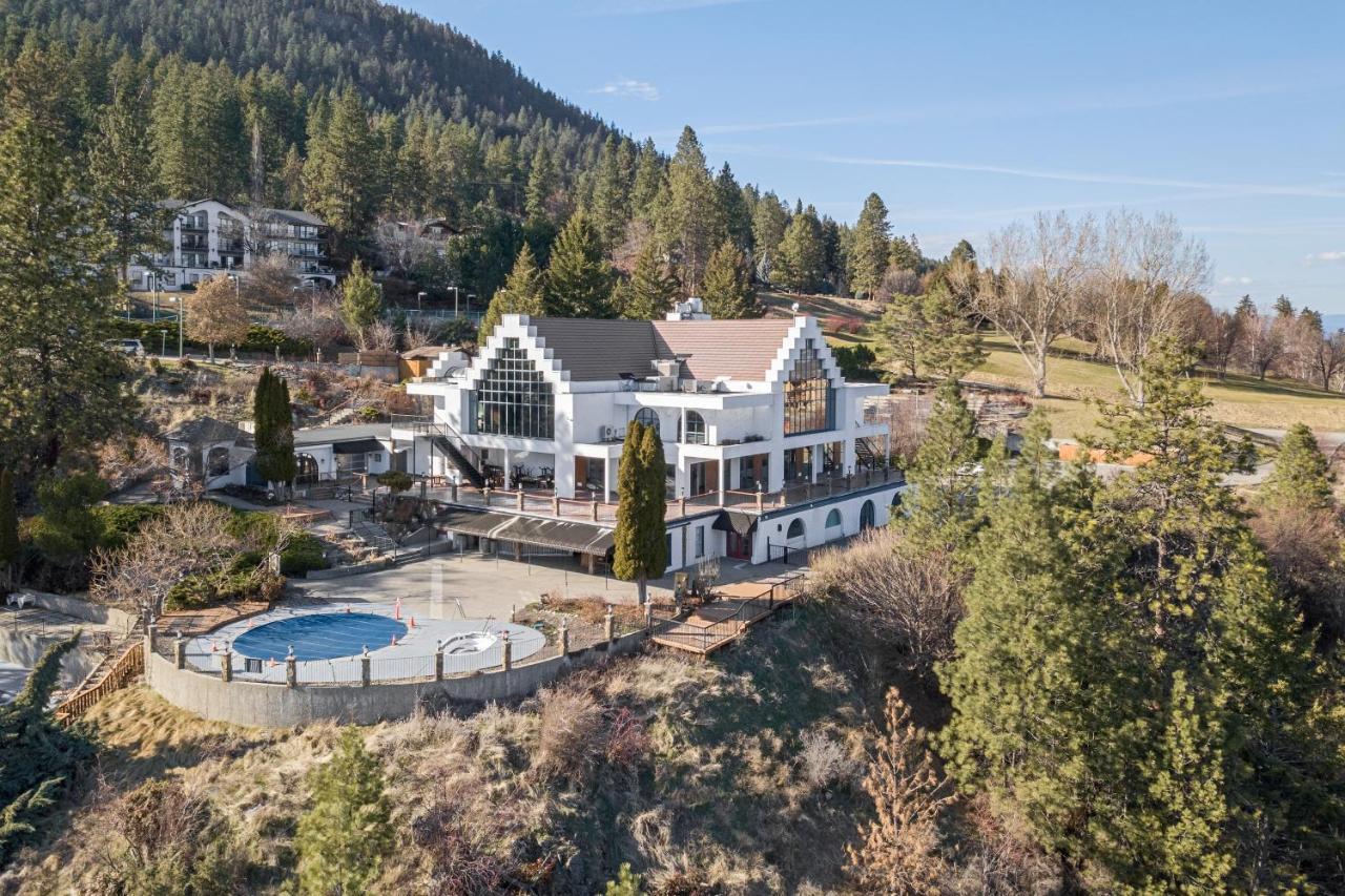 Cozystay Signature Lake Okanagan Resort Kelowna Esterno foto